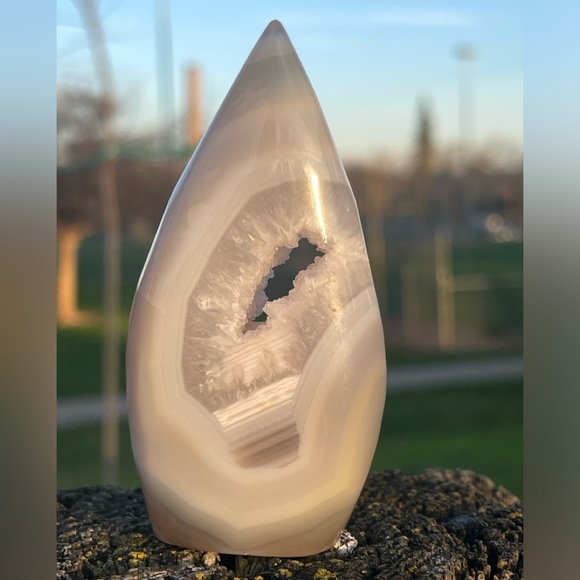 Druzy Agate Teardrop Crystal - Picture 2 of 7